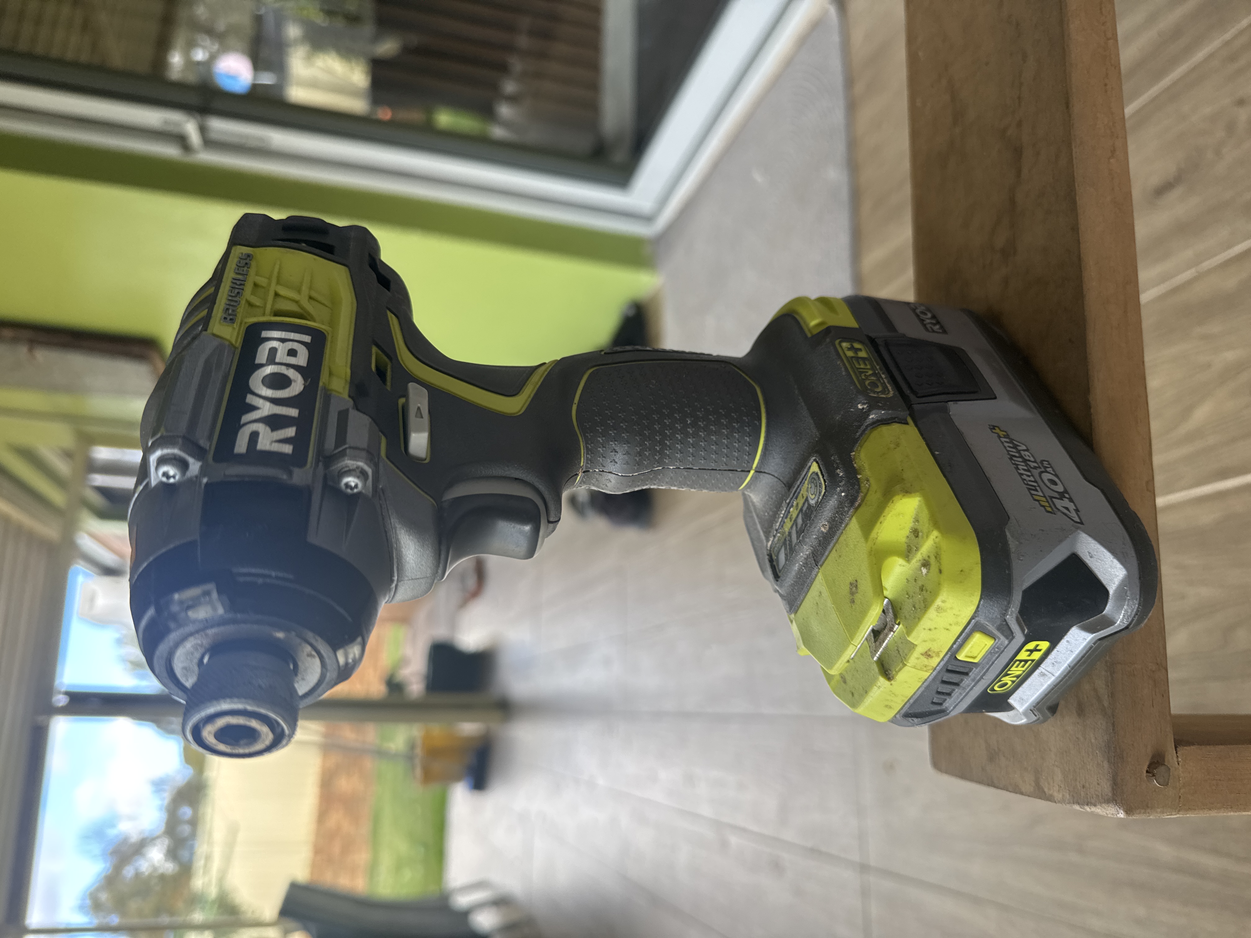 Ryobi R18IDBL 18V ONE+ Brushless Impact Driver with 4.0Ah Battery — photo 2 of 3