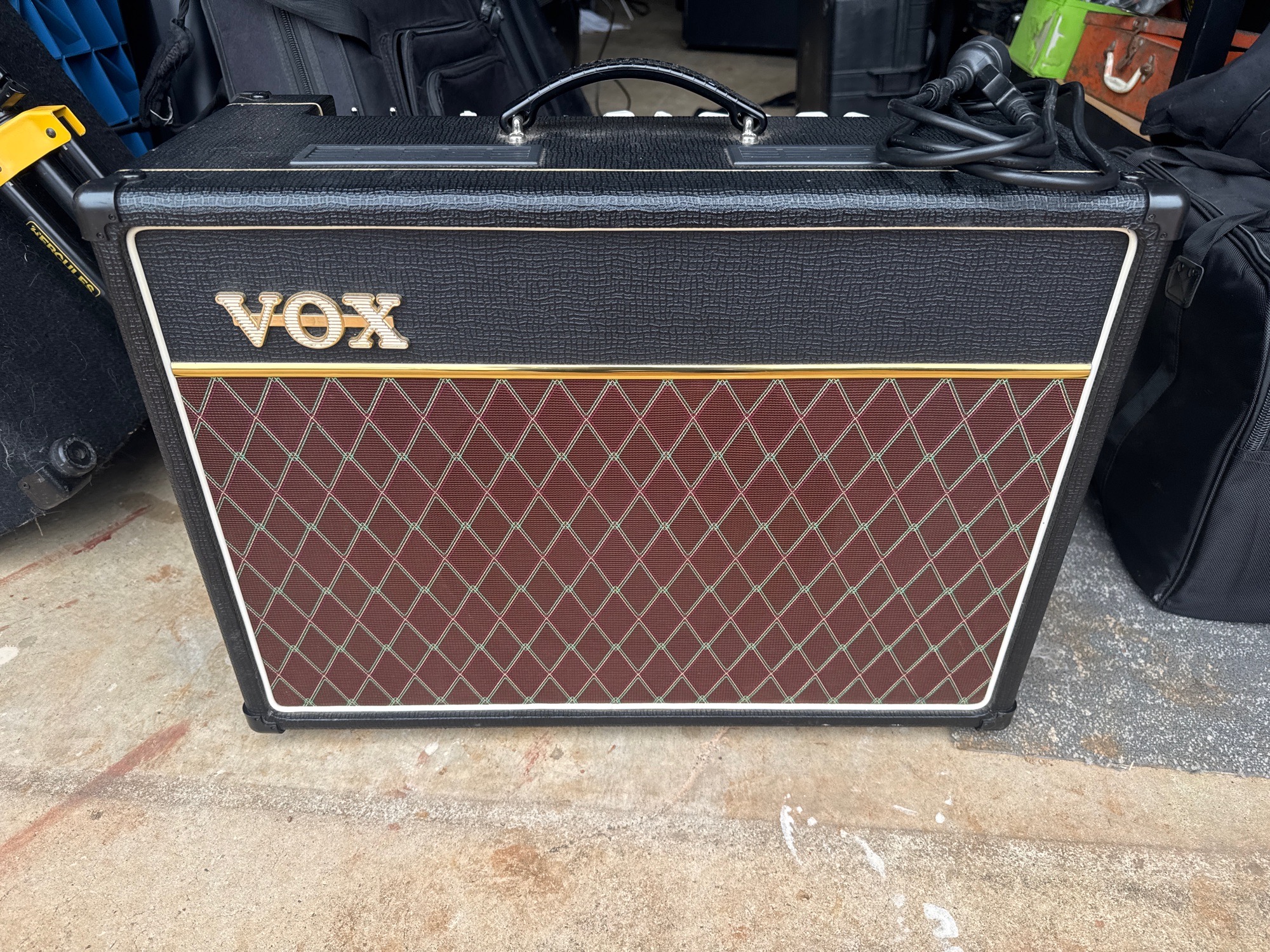 Vox AC15C1 15W Valve Guitar Combo Amp (1x12) — photo 3 of 4